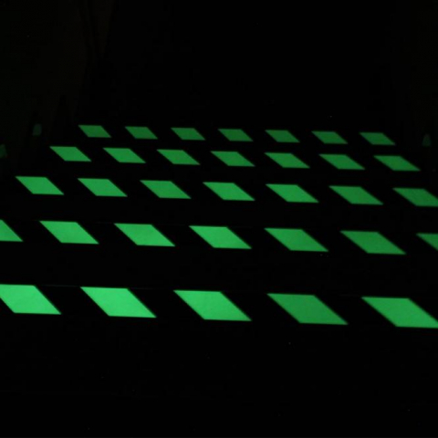 Antirutschbeläge Tagesfluoreszierend R13